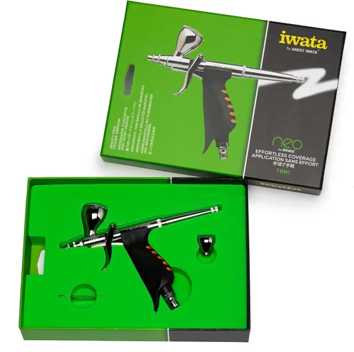 Vista 2 de Iwata -Aerógrafo de gatillo Medea NEO TRN 1