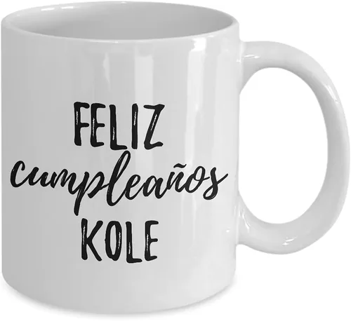 Vista 2 de Feliz Cumpleanos Kole - Taza de café con nombre personalizado, 11 onzas