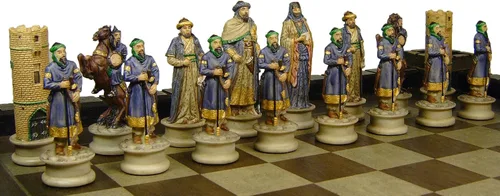 Vista 8 de Medieval Times Crusades Arabian vs Christian Knights Juego de ajedrez con tablero de castillo de 17