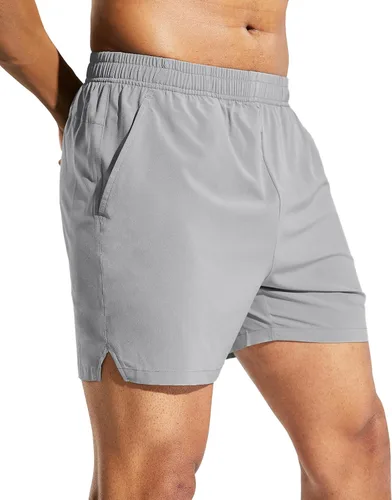 Vista 2 de MIER Pantalones cortos deportivos para correr de 5 pulgadas para hombre con bolsillos, de secado rápido, ligeros, pantalones cortos de entrenamiento