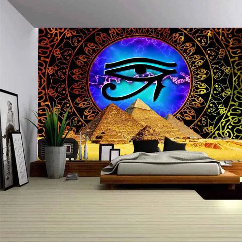 Vista 2 de Aidatain Tapiz de pirámide egipcio ojo de Horus para colgar en la pared, mandala dorado bohemio, franela de mitología antigua, tamaño grande, 80