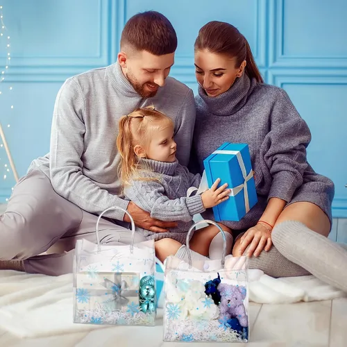 Vista 6 de Cholemy 24 bolsas de regalo de plástico transparente con diseño de copo de nieve de invierno con asas, bolsas de regalo transparentes