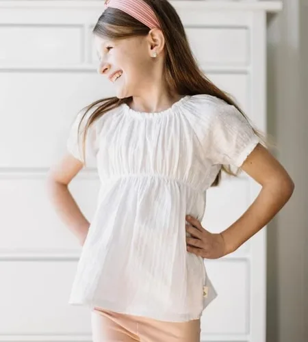Vista 3 de Burt's Bees Baby Conjunto de camiseta y pantalón de manga corta para bebé, 100% algodón orgánico