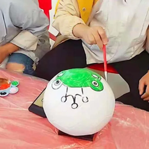 Vista 5 de Soccer Ball Size 3 4 5 Pure Color DIY Kids Boy Gift Painting Together with Parents Grandparents or Kindergarten Teacher