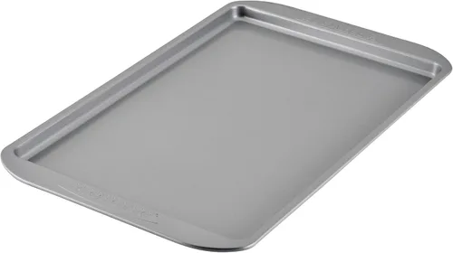 Vista 16 de Farberware Juego de utensilios para hornear antiadherentes, juego de bandejas para galletas de 3 piezas, color gris