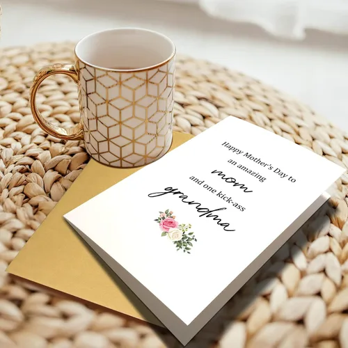 Vista 6 de Chenive Tarjeta del día de la madre de la abuela, tarjeta feliz del día de la madre de hija hijo, increíble mamá y tarjeta de abuela de patada