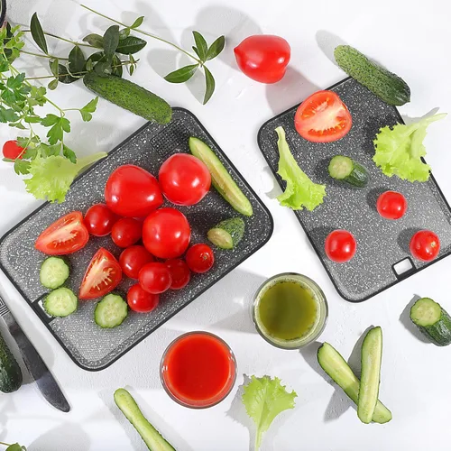 Vista 8 de Tabla de cortar de plástico apta para lavavajillas, 2 tablas de cortar grande para carne con ranuras para jugos, antideslizante, reversible y apta