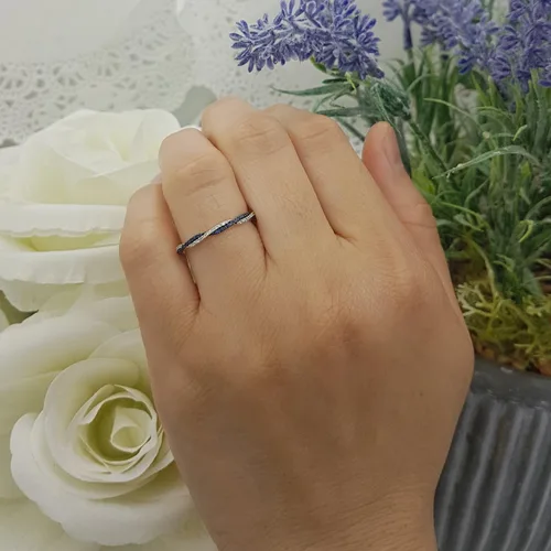 Vista 7 de Dazzlingrock Collection Anillo de boda apilable de zafiro azul y diamante blanco entrecruzado estilo remolino redondo en oro, Metal Gema Piedra Oro
