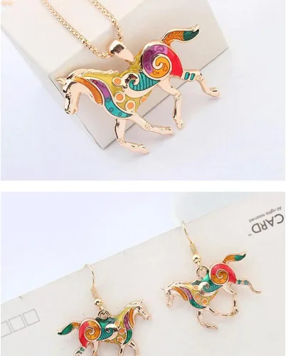Vista 2 de YINLI Encantos esmaltados con colgante de caballo arco iris con pendientes conjuntos de joyería