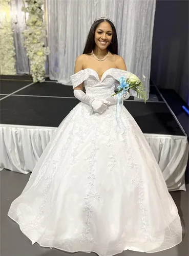 Vista 4 de Off Shoulder Quinceanera Dresses Ball Gown Puffy Lace Appliques Sweet 15 16 for Girls Prom Dresses for Women