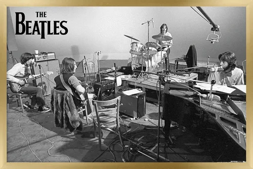 Vista 9 de The Beatles - Póster de pared de Let It Be Studio, 22.4 pulgadas de largo x 14.7 pulgadas de ancho, versión enmarcada de madera de granero