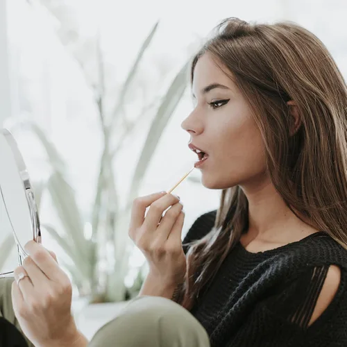 Vista 5 de Eyxformula 1000 unidades de hisopos de algodón puntiagudos, bastoncillos de algodón de 4 pulgadas para microblading con palos de madera, suministros