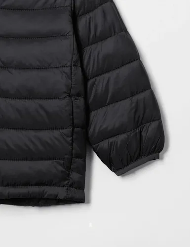 Vista 5 de Amazon Essentials Chaqueta acolchada ligera y resistente al agua con capucha para niños y niños pequeños Negro