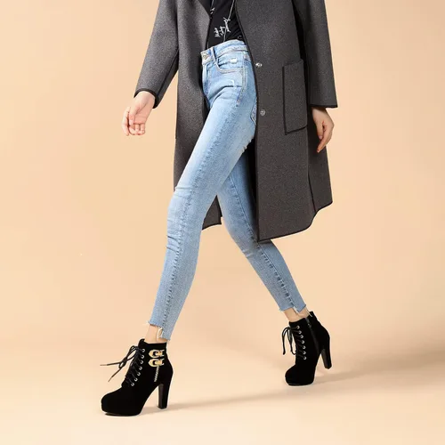 Vista 4 de Botines de tacón alto para mujer, otoño, redondo, de agujetas, con tacón grueso y plataforma. Botines Knight Martin.