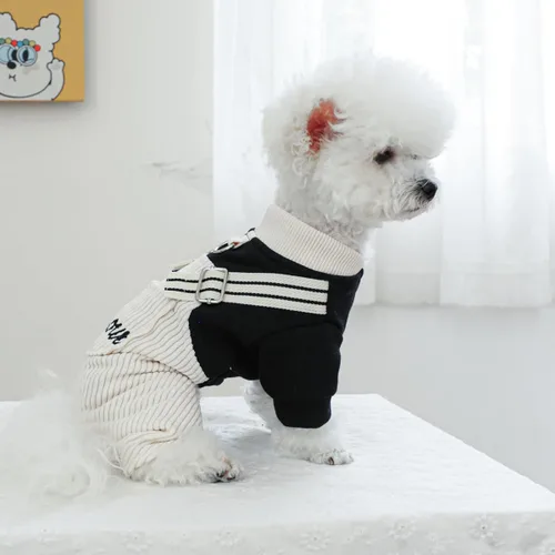 Vista 4 de Ropa para perros de verano con lazo, camisas elegantes para mascotas para perros pequeños, niños y niñas, cachorros, overol clásico, traje clásico