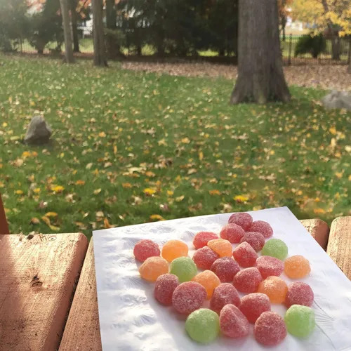 Vista 5 de SOUR PATCH KIDS Apple Harvest - Caramelos suaves y masticables de Halloween, 6 bolsas de 10 onzas