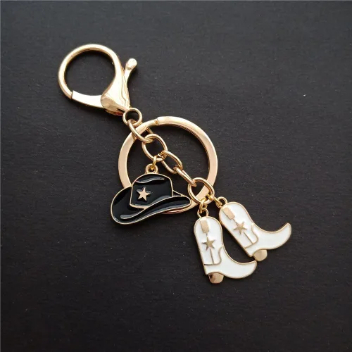 Vista 4 de Lindo llavero de vaquero para hombres y mujeres, sombrero de vaquero y botas de vaquero, joyería creativa para amantes de la joyería occidental