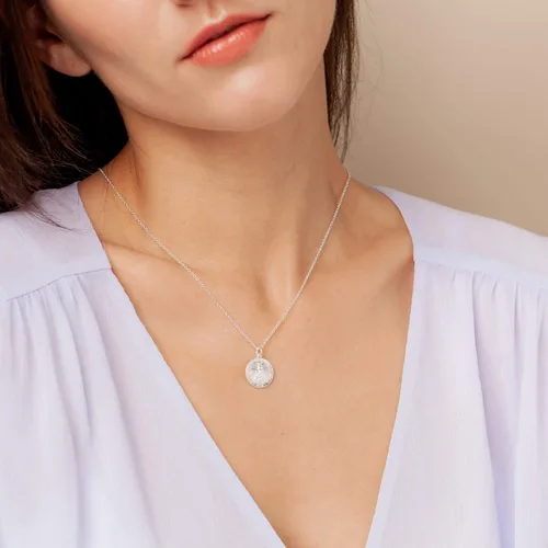 Vista 4 de BENIQUE Collar delicado para mujeres y niñas, plata de ley 925 maciza o metales rellenos de oro de 14 quilates, cadena fina, colgante significativo