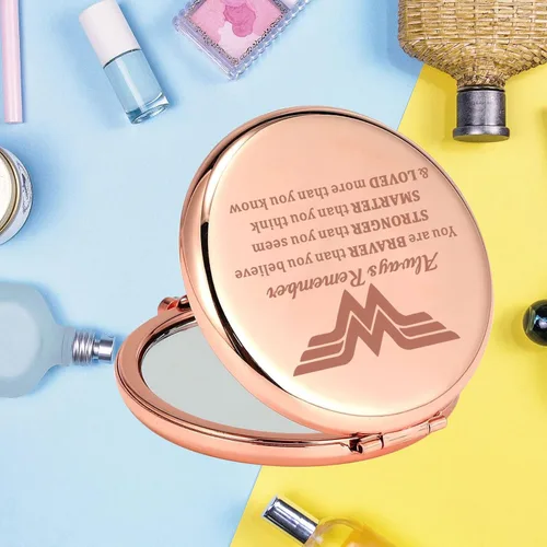 Vista 4 de KEYCHIN Heroine - Espejo de bolsillo para fanáticos de Diana, regalo You are Braver Stronger Smarter Than You Think Heroine - Espejo compacto
