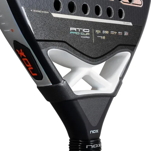 Vista 6 de Nox AT10 Pro Cup Hard de Agustin Tapia
