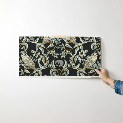 Vista 7 de Muestro de papel tapiz extraíble – Little Owl Damask William Morris Farmhouse Arts and Crafts Birds of Rapy, papel tapiz de transición verde suave