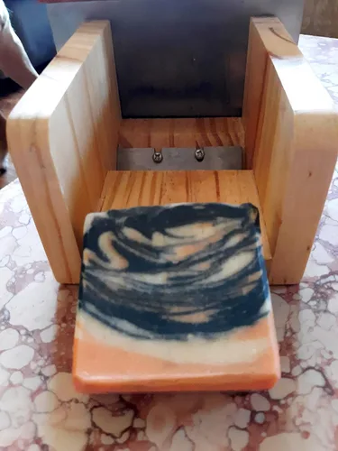 Vista 4 de Voulosimi - Moldes para tartas de madera con cortador ondulado y corte recto