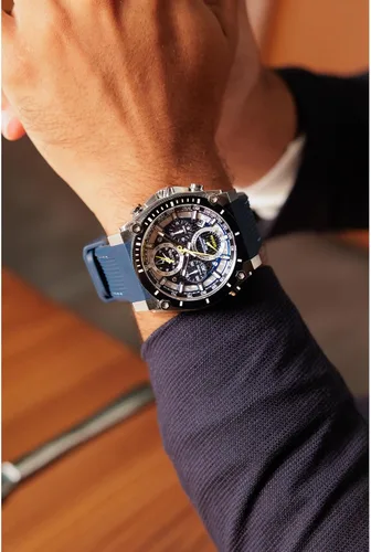 Vista 15 de Bulova Men's Icon High Precision Quartz Chronograph Watch, Curved Mineral Crystal