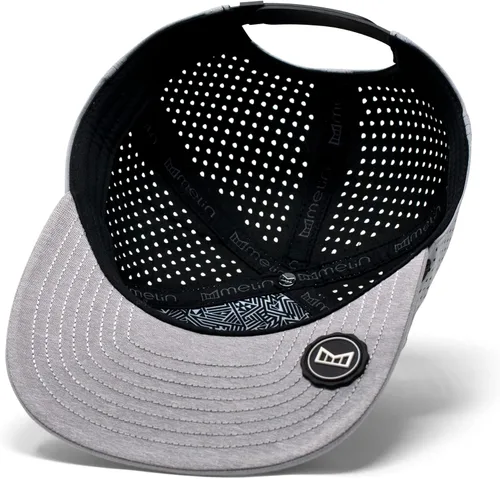 Vista 60 de melin Trenches Icon Hydro, gorra de rendimiento a presión, resistente al agua, para hombres y mujeres, golf, correr o entrenar