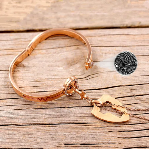 Vista 4 de Uloveido Collar con colgante de llave de escudo y pulsera de bloqueo para niñas y niños, juego de pulsera para hombres y mujeres, regalo