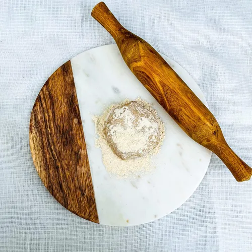 Vista 6 de Tabla de mármol blanco - Tabla de quesos Bandeja de madera de acacia para charcutería, queso, carnes, frutas, galletas Tabla de cortar, bandeja