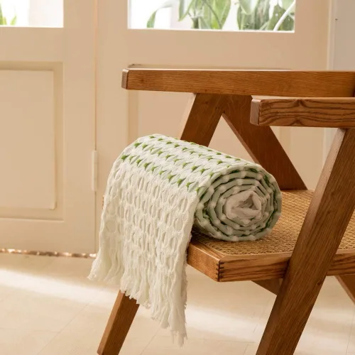 Vista 9 de Simple&Opulence Manta de 100 % algodón para cama, sofá, tejido jacquard de hilo teñido con borlas, suave, ligera, acogedora, transpirable, Verde