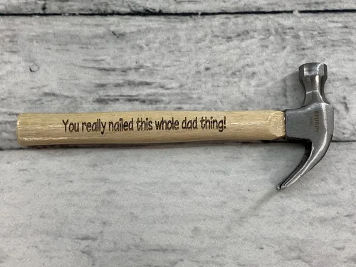 Vista 7 de Martillo grabado personalizado del día del padre, regalo de encargo de la manija de madera para papá