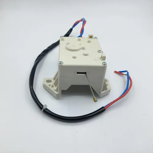 Vista 4 de Piezas de lavadora XPQ-6C2 Tractor de lavadora compatible con motor de drenaje automático Haier XPQ-6C2 Recambios para electrodomésticos Motor