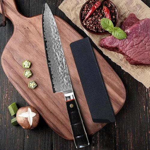 Vista 6 de Cuchillo de chef japonés profesional de 8 pulgadas, afilado de 67 capas Damasco VG-10 con núcleo de acero, cuchillo de cocina martillado con mango