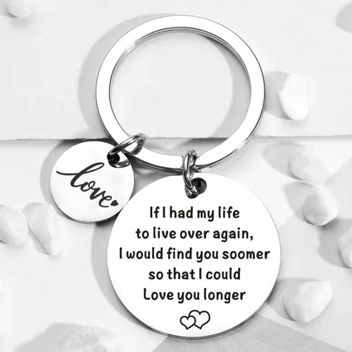 Vista 3 de Llavero de regalo de aniversario de Navidad para parejas, con texto en inglés "If I Had My Life to Live Over Again", llavero para novio, esposa