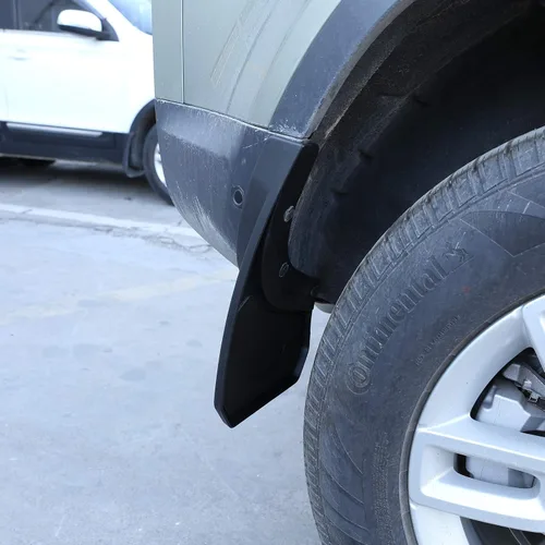 Vista 9 de YIWANG 4 unids/set guardabarros de coche guardabarros aletas de barro protectores contra salpicaduras para Land Rover Defender 110 2020 2021