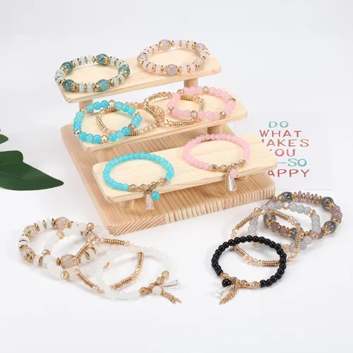 Vista 4 de Twinfree Pulseras bohemias para mujer, pulsera elástica de cuentas de colores multicapa con dije de joyería