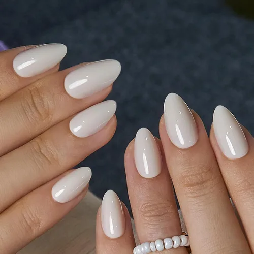Vista 3 de CurvLife Uñas a presión de almendras medianas, color blanco lechoso A9 - Susurro de crema