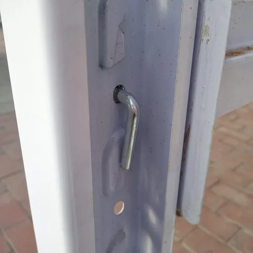 Vista 9 de Perno de seguridad para estante de paleta, sombrero plano Φ 0.570 pulgadas (0.571 in), ancho Φ 0.275 pulgadas (0.276 in), altura 1.970 pulgadas