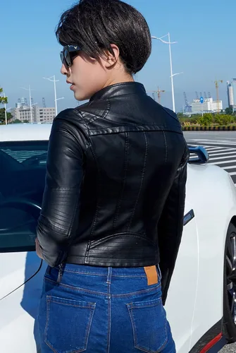 Vista 16 de chouyatou Chaqueta acolchada de piel sintética con cremallera a la moda para mujer