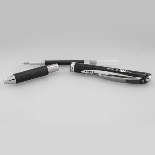 Vista 5 de Pentel EnerGel PRO - Bolígrafo de gel permanente, (0.028 in), línea media, archivador y resistente al agua, tinta negra, paquete de 2