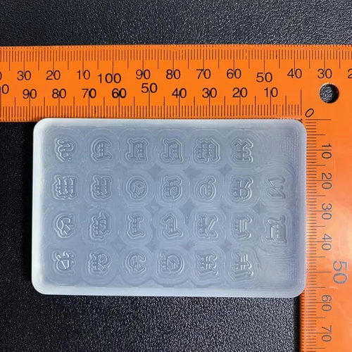 Vista 3 de Molde de silicona de resina gótica, colgante de letra inglesa, molde de resina gótica para hacer joyas, llavero de letras epoxi artesanal