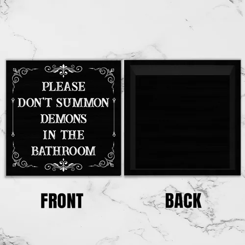Vista 3 de Divertido letrero gótico para baño, diseño gótico espeluznante con texto en inglés «Please Don't Summon Demons in the Bath», letrero de madera negra