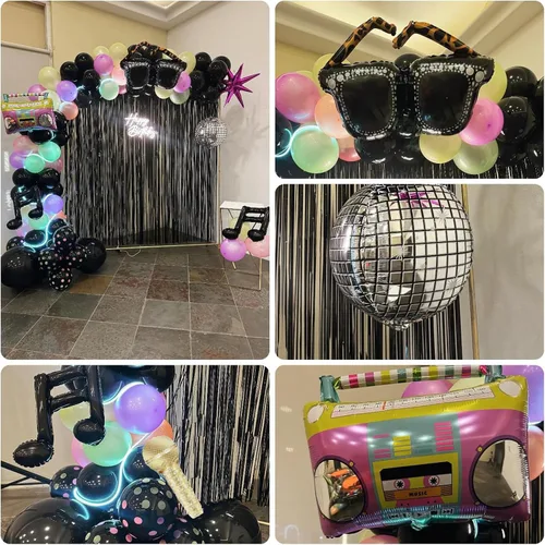 Vista 6 de Decoraciones de fiesta temática de discoteca de los años 90 y 80, kit de arco de globos de 151 piezas con bola de discoteca, gafas retro, nota