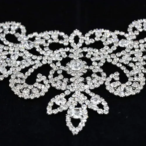 Vista 3 de Jerler Apliques de diamantes de imitación, elegante cinturón de diamantes de imitación de cristal plateado para coser en vestido de novia cinturón