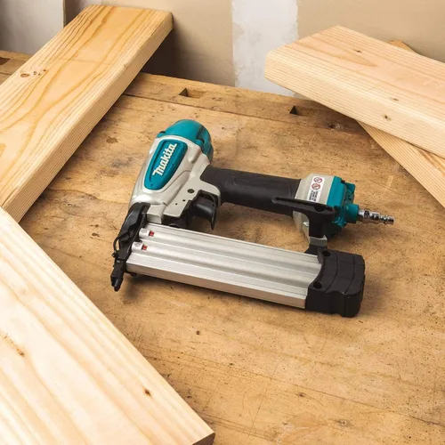 Vista 6 de Makita AF506-R Clavadora neumática de calibre 18 de 2 pulgadas (renovada)
