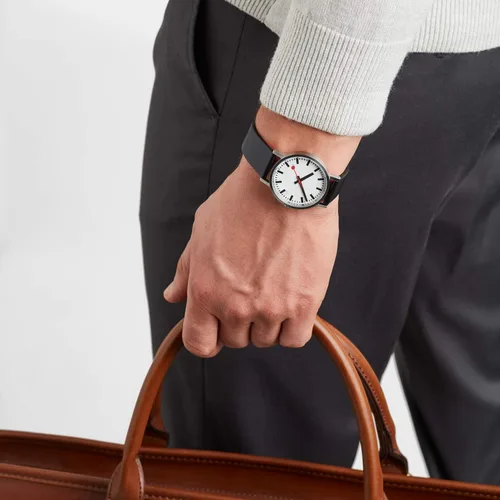 Vista 6 de Mondaine Classic A660.30314.16OM Reloj para hombre y mujer 1.417 in - Reloj de pulsera oficial de ferrocarriles suizos correa de cuero negro 98.4 ft