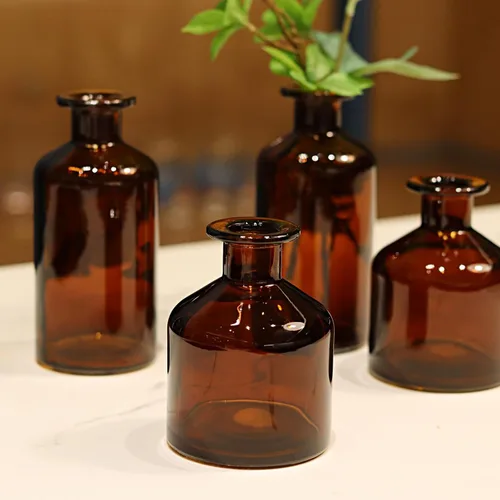 Vista 6 de 8 jarrones de vidrio ámbar para flores, mini jarrones de flores a granel, pequeños jarrones para centros de mesa para decoración de otoño, bodas