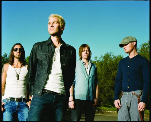 Vista 3 de Greatest Hits
