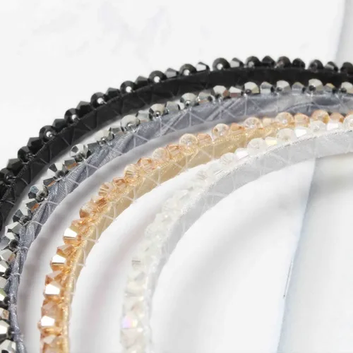 Vista 8 de Cuizhiyu Paquete de 4 diademas de diamantes de imitación de cristal para mujeres y niñas, de doble fila, con cuentas brillantes, aros